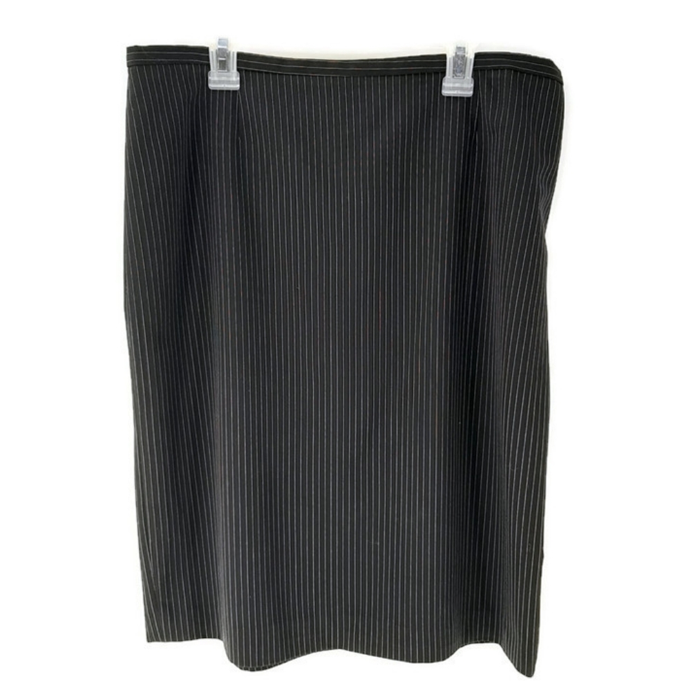 NWT Alberto Mikali pinstripe pencil skirt.…